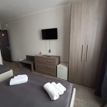 Samana C Con Privata A 3* 普罗斯西托角